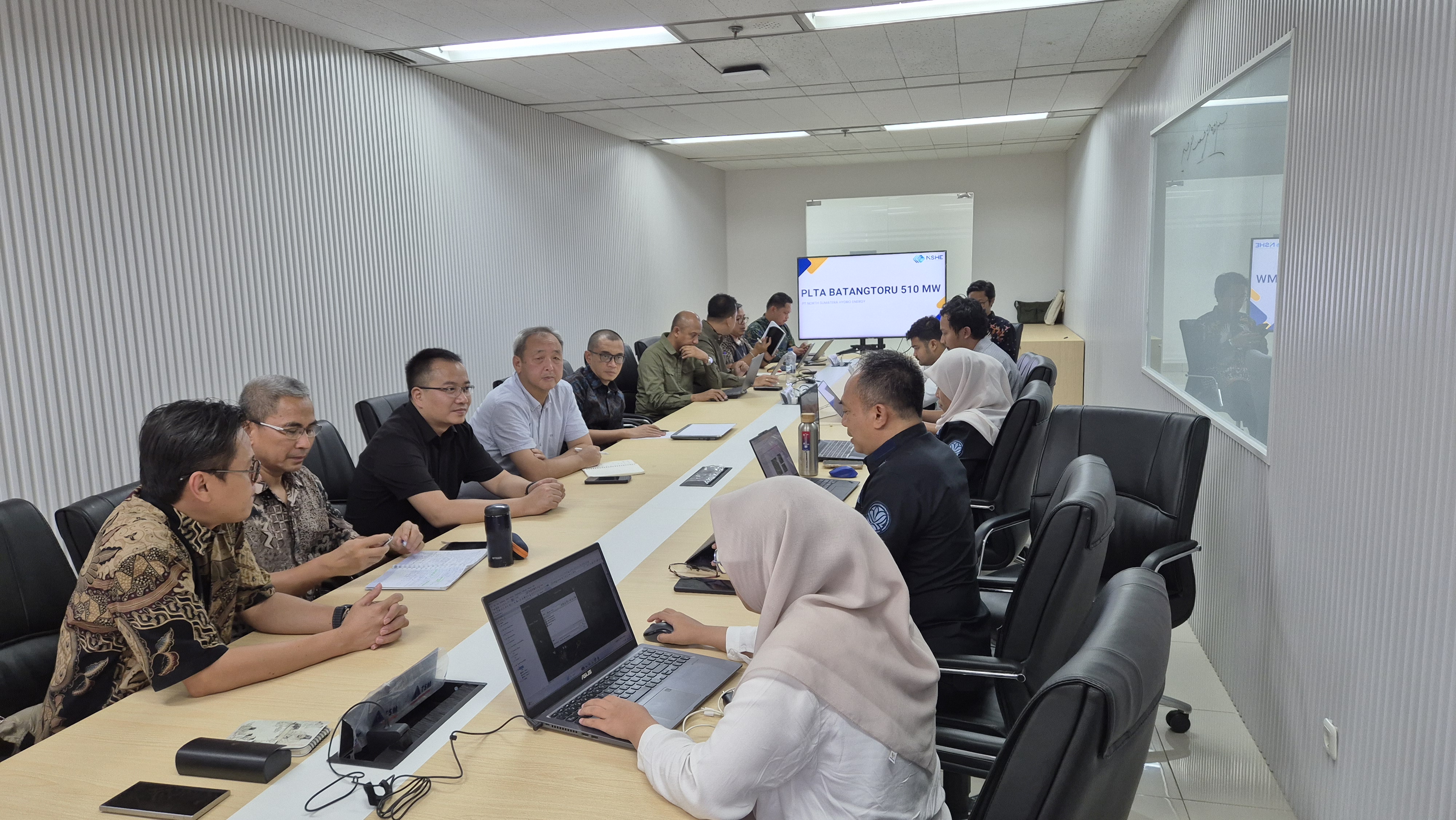 Panggil Delapan Korporasi di Sumatera Utara, Menteri LH Tegas Ungkap Dugaan Pelanggaran Penyebab Banjir Batangtoru