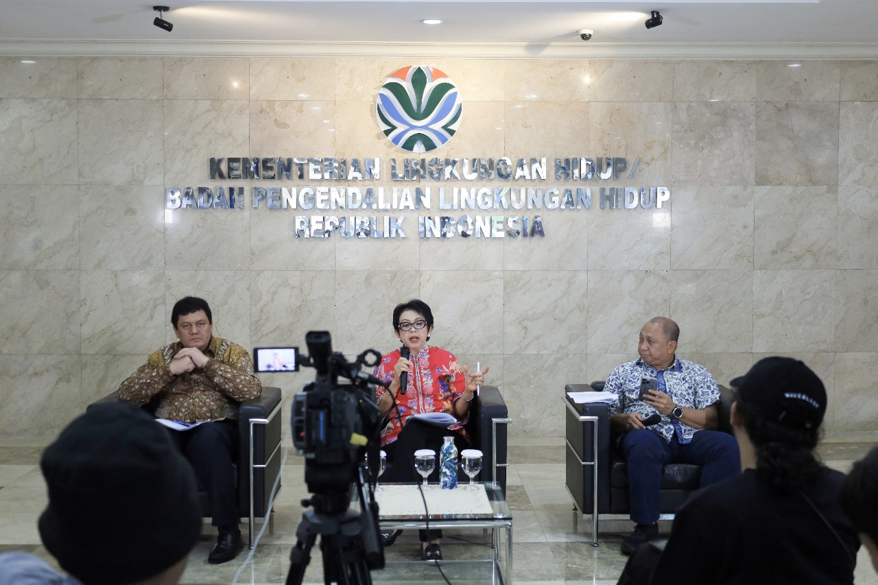 Menteri LH Terapkan Upaya Mitigasi, Pemantauan Intensif Hingga Penegakan Hukum Serius Untuk Lindungi Langit Biru Jabodetabek