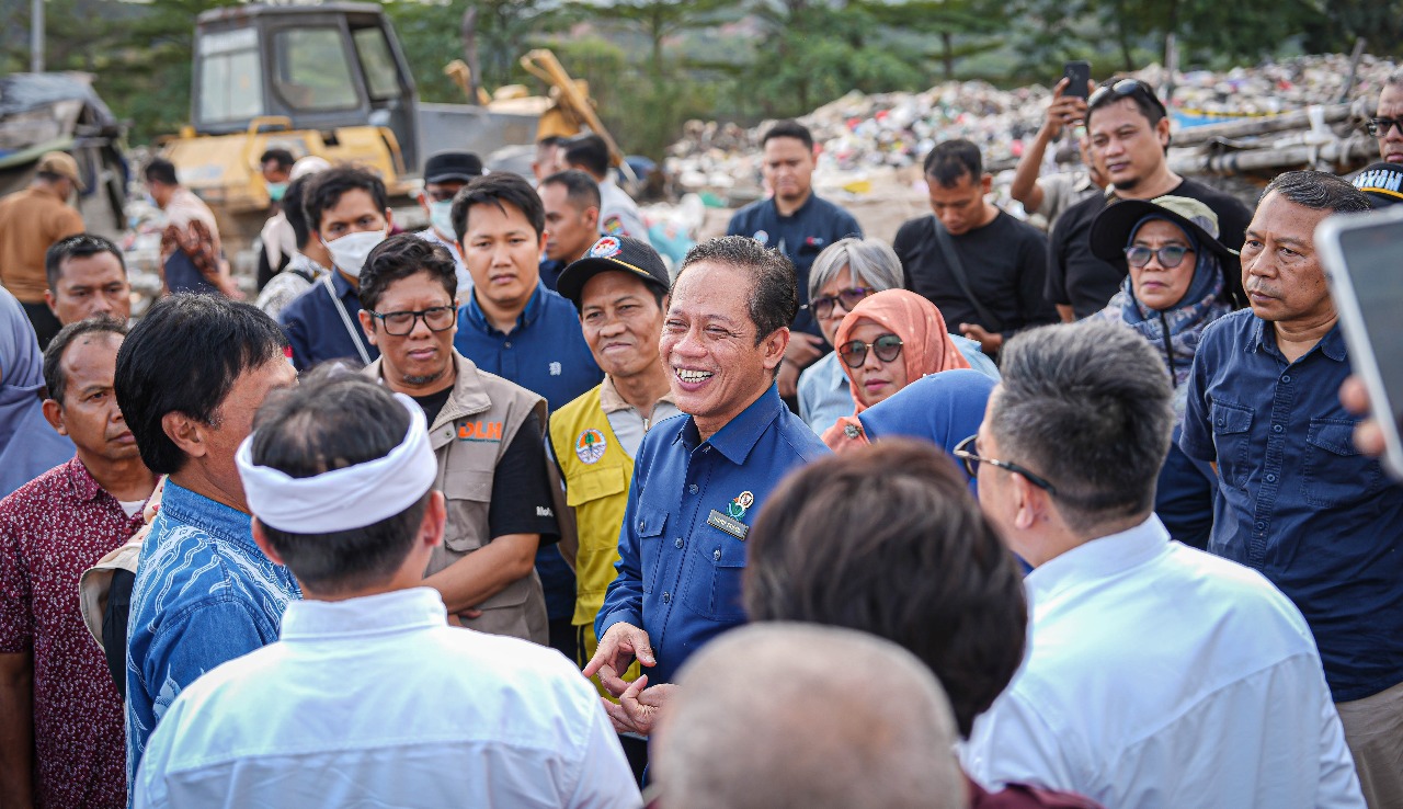 Menjemput Langit Biru: Agenda Utama Blusukan Menteri LH di Indramayu dan Cirebon